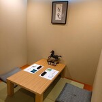 鮨 内藤 - 小上がり４席