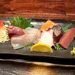 銀しゃりＤｉｎｉｎｇ灯戸 - 