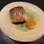 神田錦町 鮨たか晴 - 魳