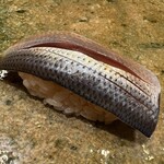 神田錦町 鮨たか晴 - 小鰭