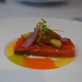 レストラン パ・マル - 料理写真:蔵王サーモン