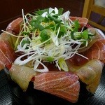 野口鮮魚店 - 紅白秘伝の 漬け丼(９８０円税別)