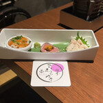 肉亭 こむらさき - 