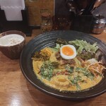 SPICY CURRY 魯珈 - 