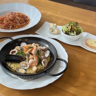 アールカフェ_0