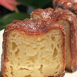 ベッカライ0044 - 外カリッカリ！　中しっとり〜ギリギリ、カスタードクリームの様なしっとり感でびっくり　byまみこまみこ