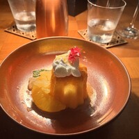 ザ タヴァン グリル＆ラウンジ - 