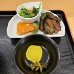 おかだうどん - 定食のオカズ♪