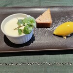 ビストロミモザ - デザートたち