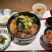 三田ばさら 本店 - 