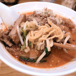 Katsugiya - 坦々麺、排骨乗せ
