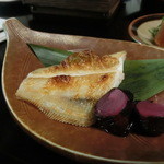 山ばな平八茶屋 -  朝食　若狭の笹鰈