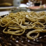 朱鞠内湖そばの花 -  三たての蕎麦は三回に分けて提供