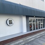 TONES COFFEE ROASTERS - 店舗外観