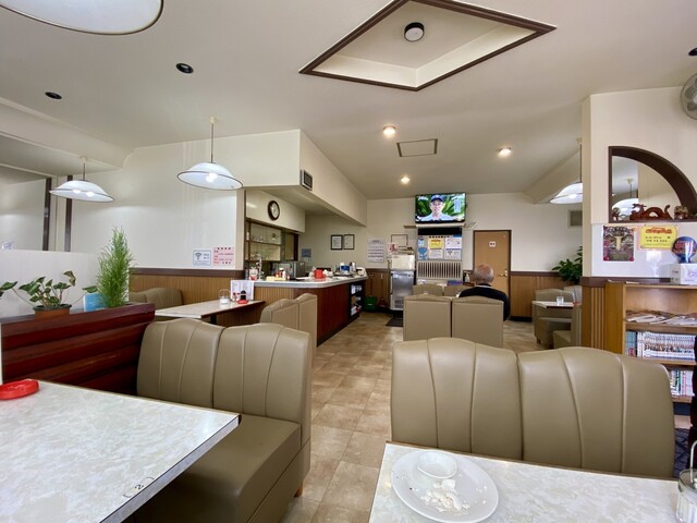 Kissa Keishoku Kasuga photo 5