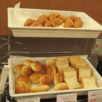 ウエルネスの森 伊東 - パン