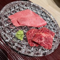 肉屋 田中 - 