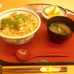 かな和 -  親子丼（1300円）