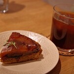 カフェ ラーチ - タルトタタン