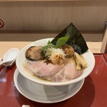 燃えよ麺助 - 