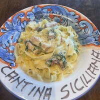 カンティーナ シチリアーナ トゥット イル マーレ 銀座4丁目 - ベーコンと菜花のシチリアレモンクリーム フェットチーネ