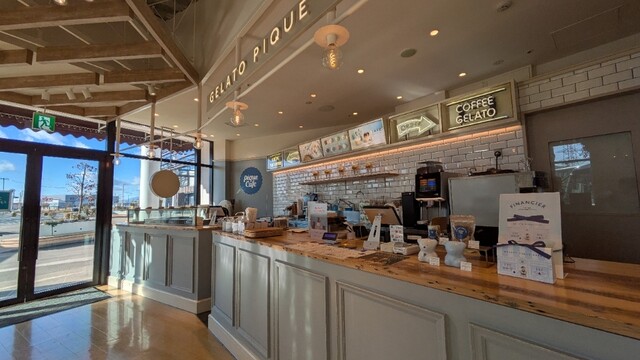 gelato pique cafe creperie 三井アウトレットパーク 仙台港店（ジェラート ピケ カフェ クレープリー） - 中野栄（カフェ）の写真