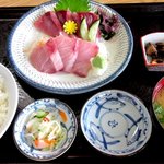 永田ドライブイン - ブリ刺身定食！(2014,05/25)