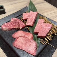 近江うし焼肉 にくTATSU 渋谷店 - 