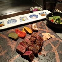 大阪鉄板焼き 神戸牛 TATARA - 