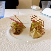 Ristorante Crocifisso - Antipasto①  仔牛の煮込み トンナートのエスプーマ　ライ麦のグリッシーニ
