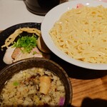ラーメン 亀徳 - 名古屋コーチンつけ麺並+味タマ♪