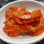 餃子の店 もも - にんにく風味のパプリカ