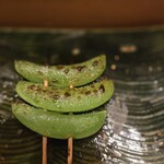 やきとり阿部 - 13スナップエンドウ