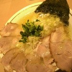 麺や マルショウ - 塩中華そば・チャーシュー増し(2014/5)