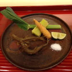 京しずく -  琵琶湖の稚鮎のから揚げ。ヤングコーンのひげもおいしい。