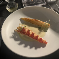 MAISON 8 restaurant - 