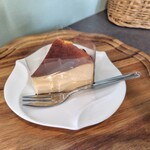 98cafe&healing - バスクチーズケーキ