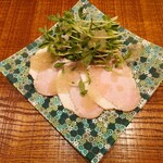 epais - 前菜(ローストポークサラダ)