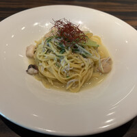 カレス - 