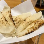 魚が旨い焼き鳥屋 六 - 