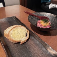 生粋 - ユッケのブルスケッタ