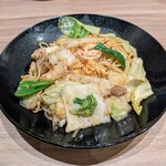 餃子の王将 - 極王焼そば。これを普通に美味しく作るのは簡単ではないでしょう