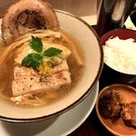 麺スタイル谷本家 大阪梅田店 - 