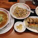 幸楽苑 - 料理写真:Wギョーザチャーハンセット+杏仁豆腐+素らーめん