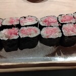 すしやのたい悟 - 青森大間の本鮪を使った「エシャトロ巻き」