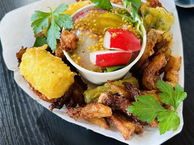 華宝 - さくらんぼ東根（揚げ物）の写真