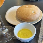 大和四季旬菜 白雲庵 - ここのフォカッチャおいしかった〜♡大きなサイズも嬉しい。おかわりもできます。