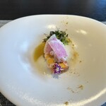 大和四季旬菜 白雲庵 - 前菜はサーモンと甘エビ。