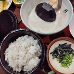 自然薯 茶茶 - 麦ごはん