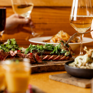 ご宴会に最適なコースをご用意しております。